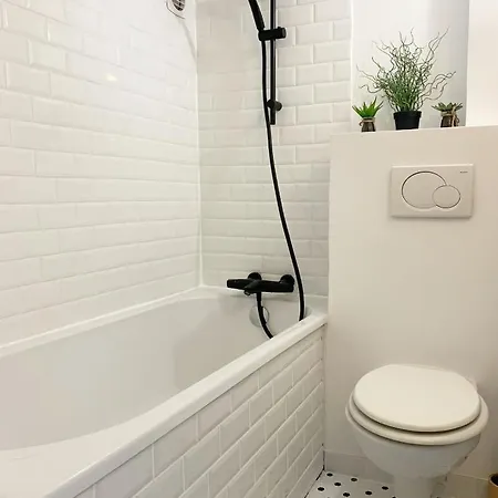 Guestready - Stylish For 2 In The Heart Of Appartamento *